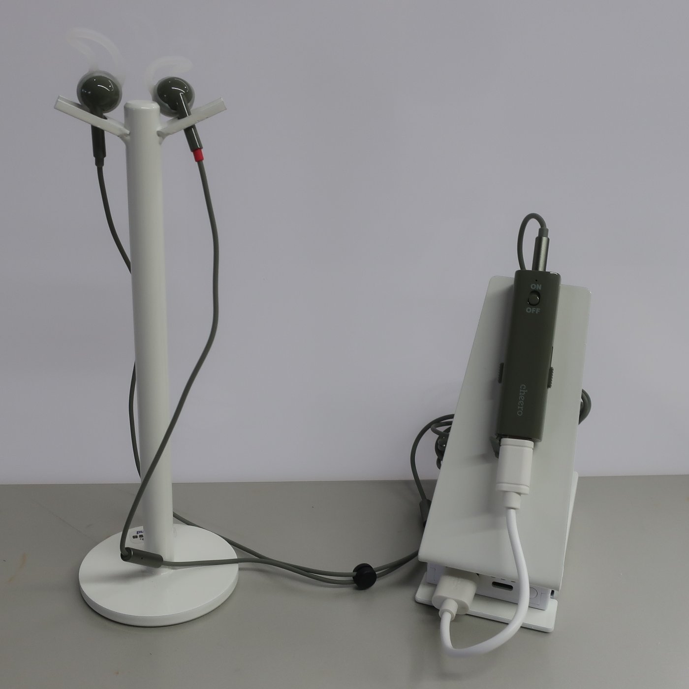 軟骨伝導イヤホン