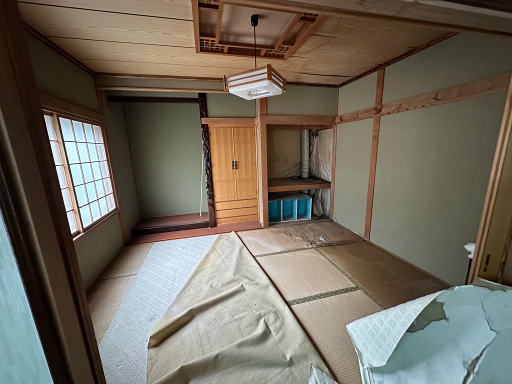 北海道留萌市東雲町1丁目［築36年］4LDK