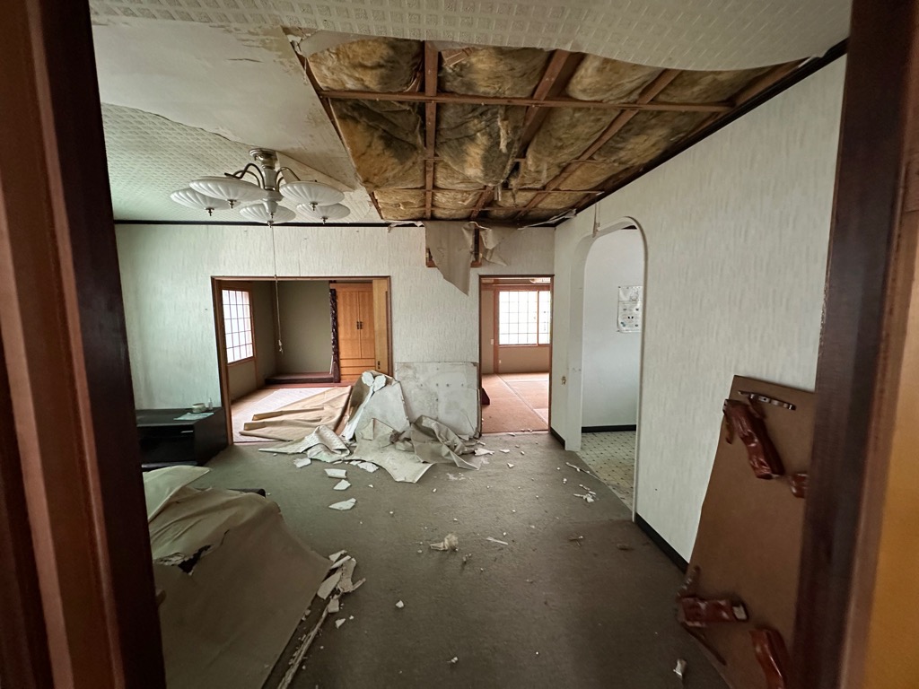 北海道留萌市東雲町1丁目［築36年］4LDK