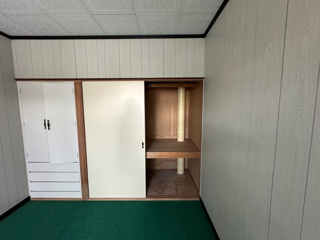 北海道留萌市東雲町1丁目［築36年］4LDK