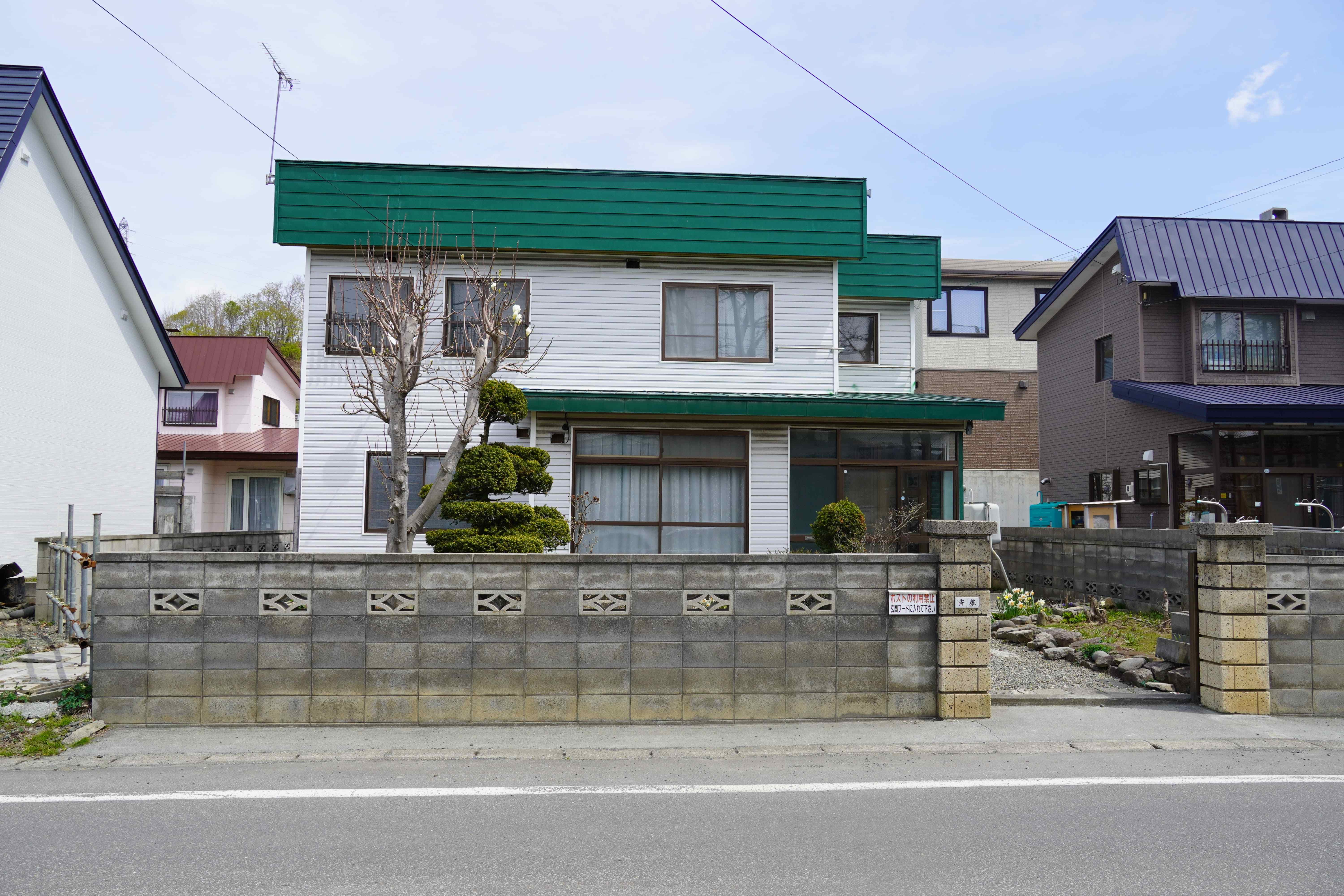 北海道留萌市東雲町１丁目８０番地９［築４４年］