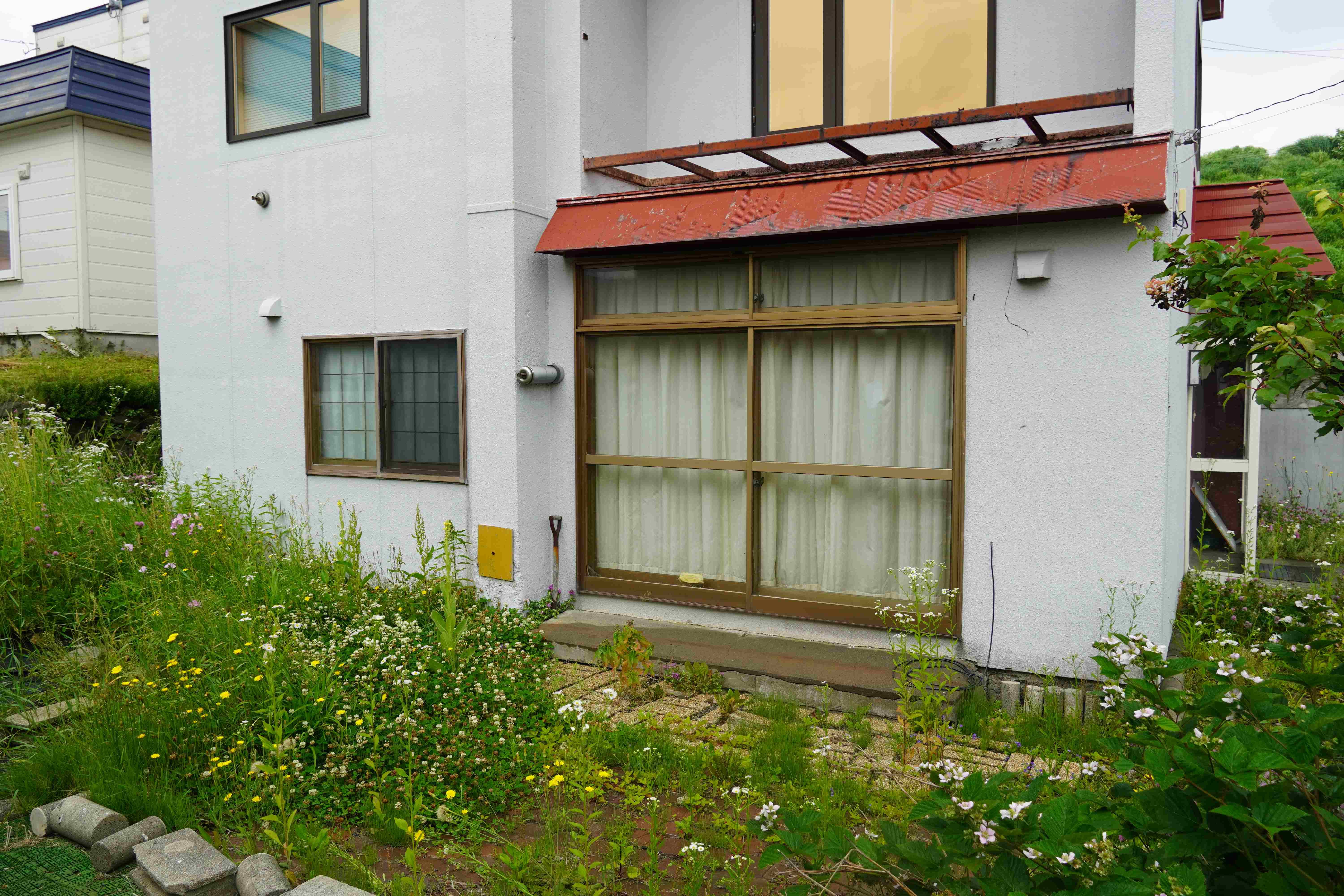 北海道留萌市春日町１丁目１６６番地１１［築４５年］