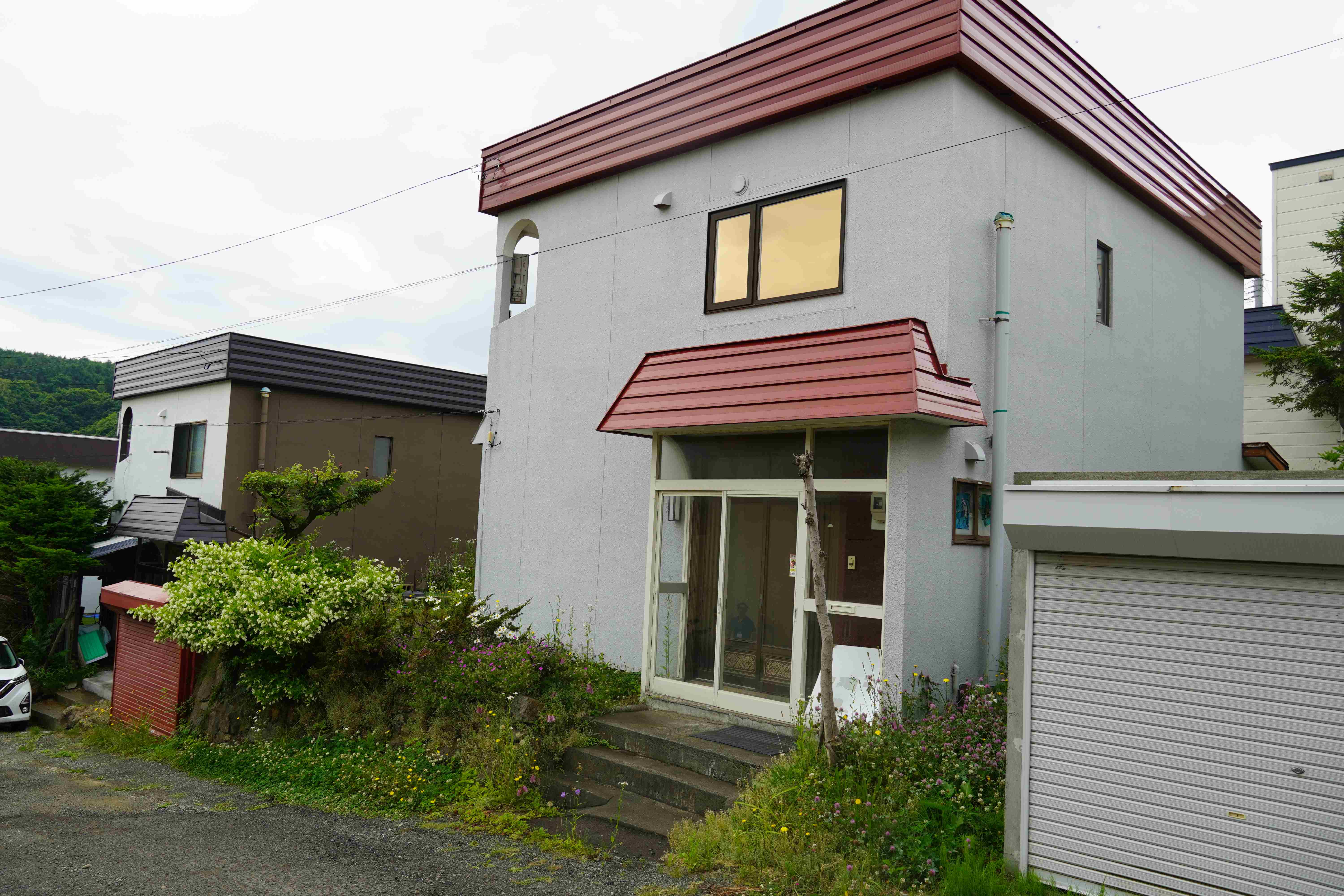 北海道留萌市春日町１丁目１６６番地１１［築４５年］