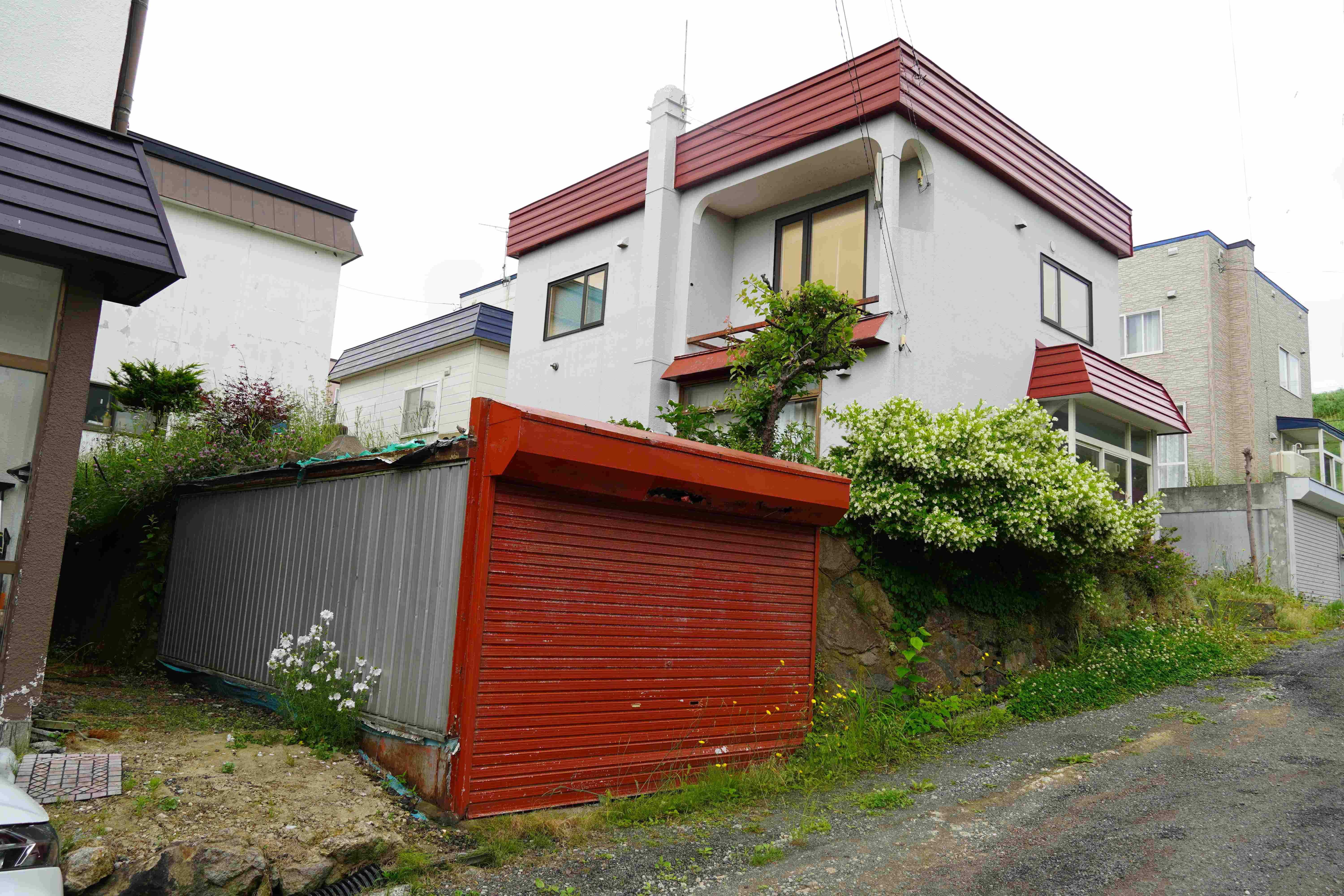 北海道留萌市春日町１丁目１６６番地１１［築４５年］
