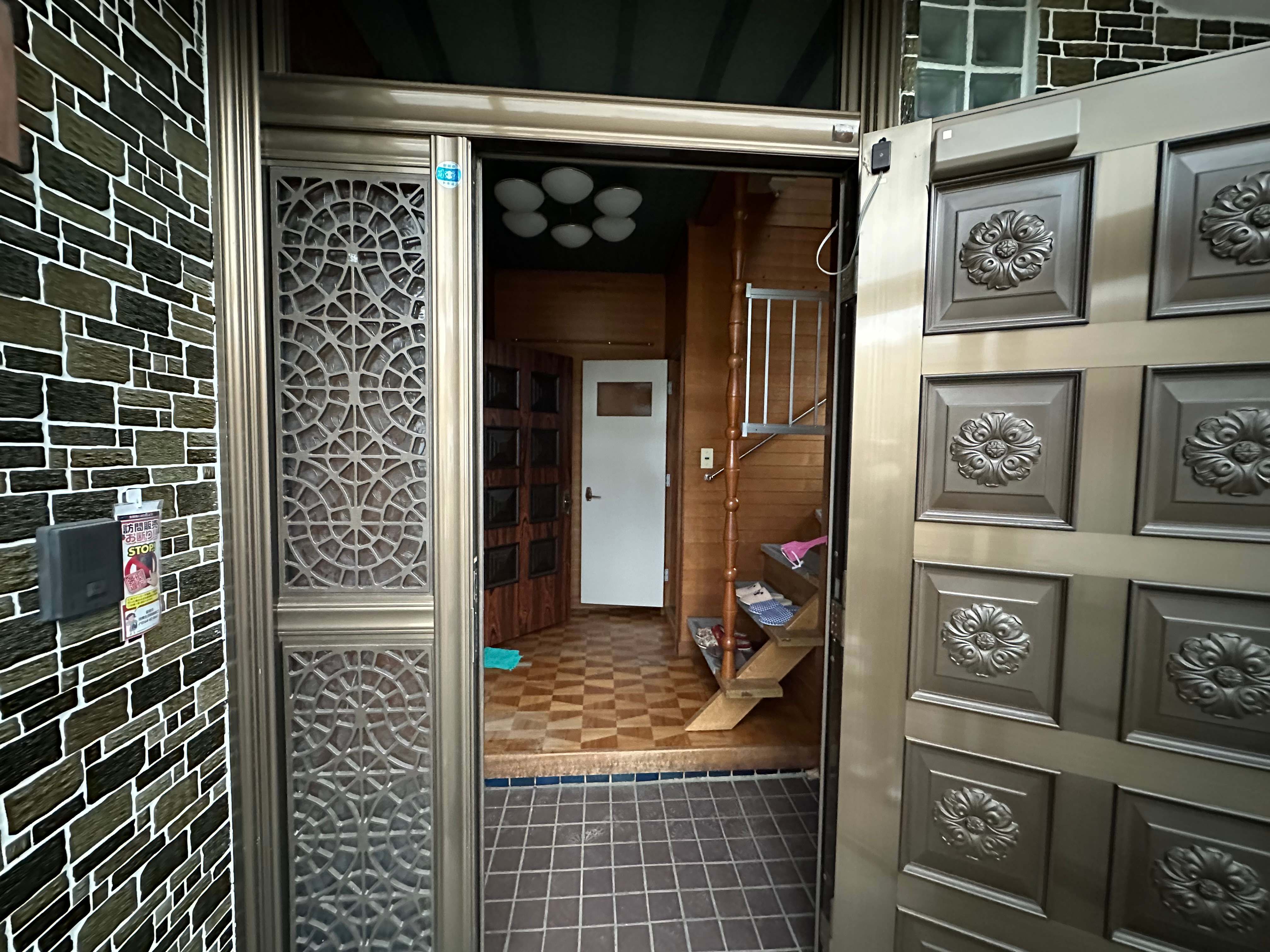 北海道留萌市千鳥町４丁目１０７番地４［築４９年］