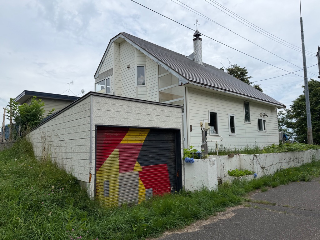 北海道留萌市千鳥町４丁目１８４番地［築４１年］