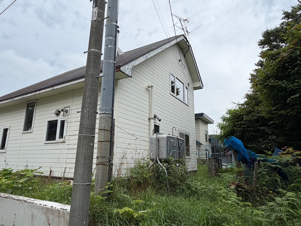北海道留萌市千鳥町４丁目１８４番地［築４１年］